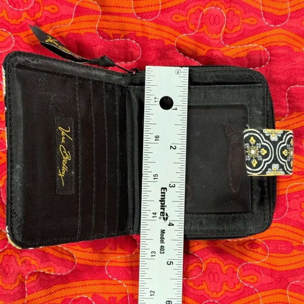 Vera Bradley Quilted Zip Coin Compact Wallet Yellow Bird Floral